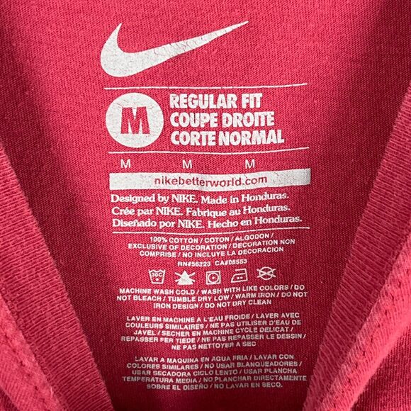 NIKE SHIRT MENS MEDIUM RED JUST DO IT SWOOSH REGUALR FIT TEE‎ COTTON SPORTS - Picture 3 of 7